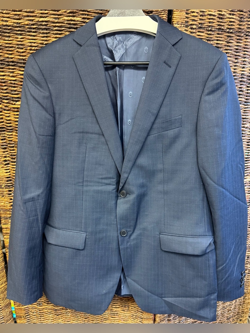 John Varvatos- Men's Blue Pinstripe Bedford-NN, Suit set- 40R/33R